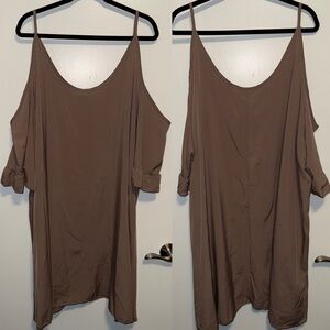NWOT Love Jane Taupe Brown Cold Shoulder Tunic/Dress